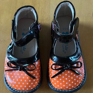 Hide and Squeak Orange and Black Mary Janes